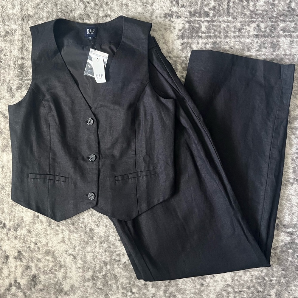 Gap Linen-Cotton Vest and Pants Set